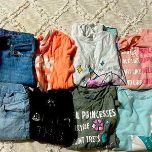 Lot: 7 shirts 7/8 and 2 Jeans